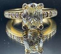 14K Yellow Gold Oval Cut Diamond Ring of 2.05 ct