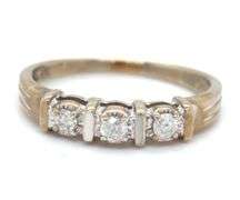 Cute 10K WG 3 Diamond Band