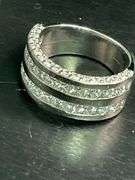 CERTIFIED 18K WHITE GOLD DIAMOND RING / BAND