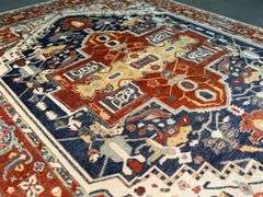 Fine Serapi Design Rug 8x10.7