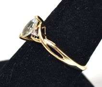 Beautiful 10K Yellow Gold Aquamarine Gemstone Ring