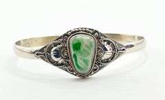 925 Sterling Silver Ornate Vintage  Filigree design Green Smithsonite Cuff Bracelet
