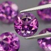 Glittering 5.76ct round cut Bolivian Amethyst set