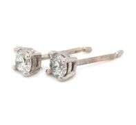 14kt White gold 0.20ctw diamond stud earrings