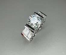 Sparkling 2.5 Ct VVs1 White Fire Moissanite Ring