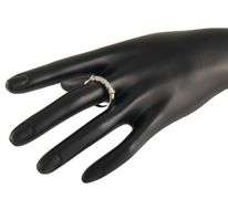 1.00ctw Round Diamond Five Stone Shared Prong Wedding Band Ring in Platinum