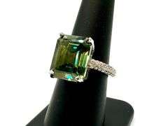 Stunning 145 Kt White Gold Plate Huge 9.5 Ct VVs1 Deep Forest Green Fire Moissanite Ring