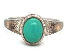 Vintage 925 sterling Silver Center Turquoise With Ruby Around Ring