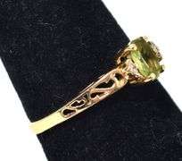 Cute 14K Yellow Gold Peridot Gemstone and Diamond Ring