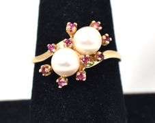 Stunning 14K Yellow Gold Pearl and Ruby Gemstone Ring