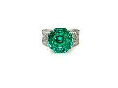 Breathtaking 14 kt White Gold Plate 5 Ct Simulated Paraiba Tourmaline Ring
