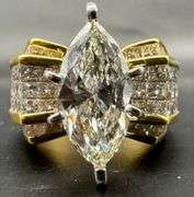 18K Yellow Gold Marquise Diamond Ring of 4.83ct