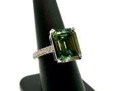 Stunning 145 Kt White Gold Plate Huge 9.5 Ct VVs1 Deep Forest Green Fire Moissanite Ring