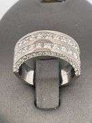 CERTIFIED 18K WHITE GOLD DIAMOND RING / BAND