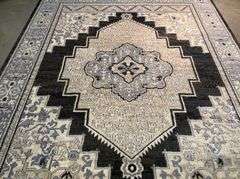 Superb Carved Medallion Design Rug 8x10