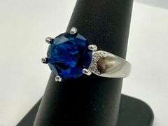 Beautiful 3.5 Ct Deep Midnight Blue Simulated VVs1 Diamond Ring
