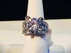 Sparkling White Gold Plate 4.5 Ct Simulated Diamond Ring