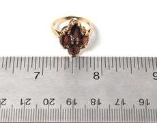 Gorgeous 10K Yellow Gold Red Garnet Gemstone Ring