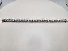 Exrtraordinary 27 CTTW Lab Diamond Tennis Bracelet