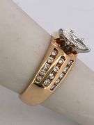 CERTIFIED BRAND NEW 14K YELLOW GOLD DIAMOND ENGAGEMENT RING