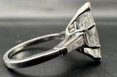 Platinum Marquise Diamond Ring of 3.32