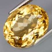 Impressive flashing in this 13.41ct well cut Citrine!