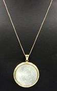 14kt Yellow gold Mother of pearl pendant in gold frame on box chain
