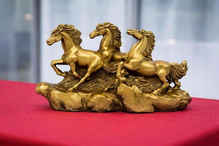 Brass Feng Shui Galloping Horses