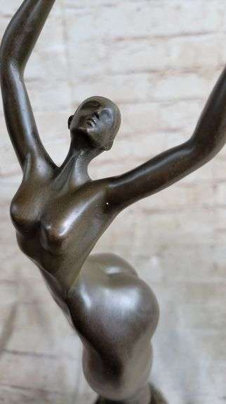 Baby got back Bronze Sculpture