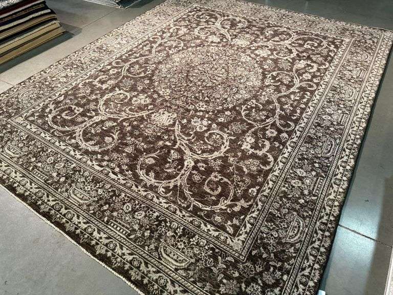 Exquisite Chobi Rug 8x10.1