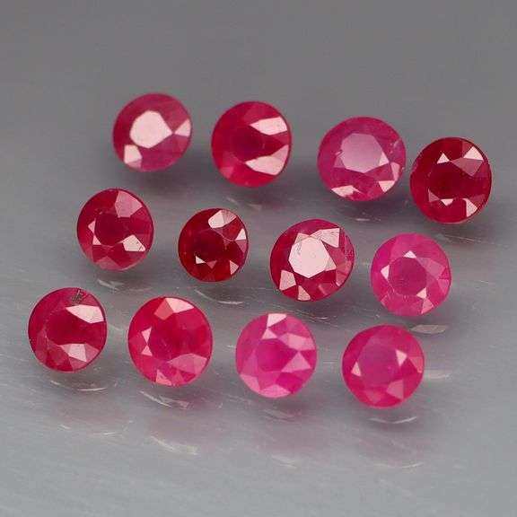 Deep violet red! 4.20 carats of REAL Burmese Rubies!