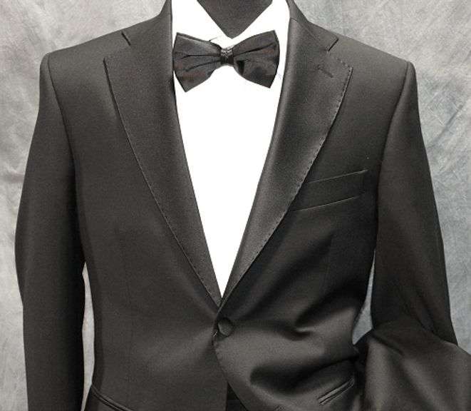 Extreme Fine Quality Hand Tailored Italian Slim Fit Tux