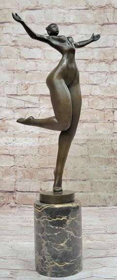 Nude Girl Bronze Sculpture