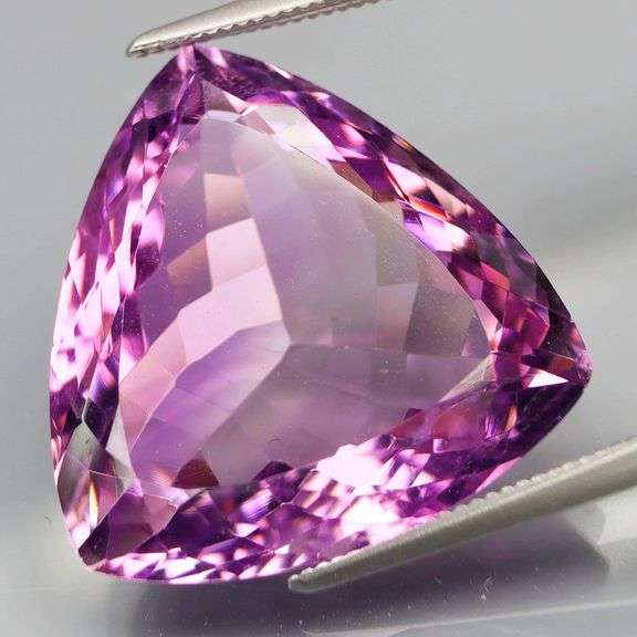 Stunning! 21.65ct giant 20mm Bolivian Amethyst!