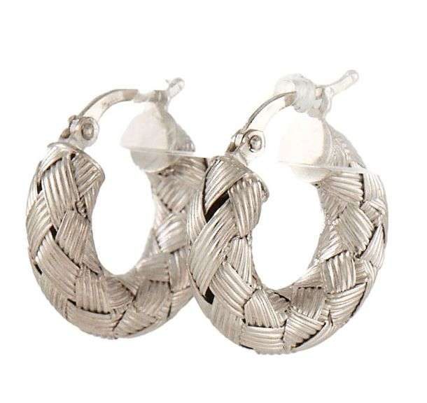 Roberto Coin Basket Woven Hoop Earrings in 18K