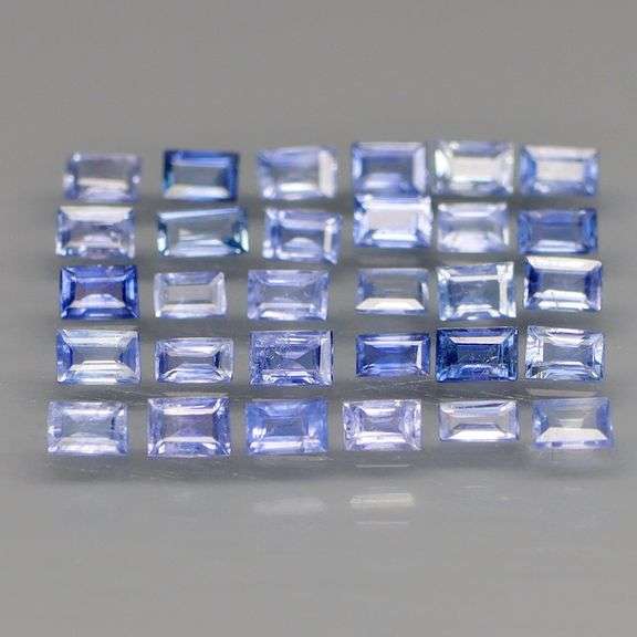 Fantastic color in this 2.98ct Ceylon Sapphire set!