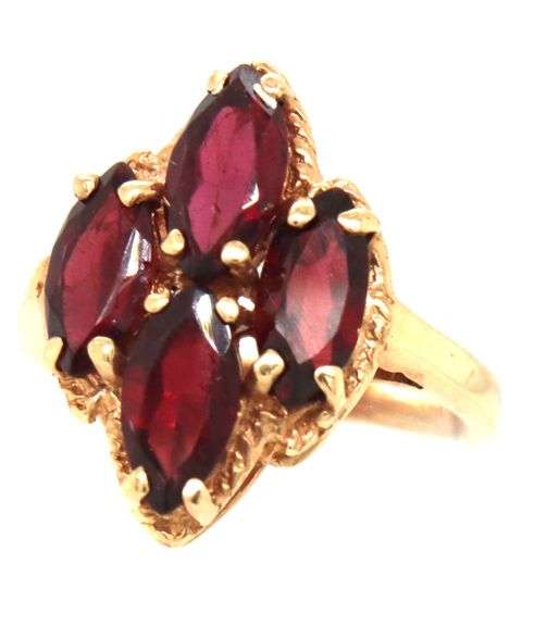 Tasteful 14k YG Marquie Garnet Cluster Ring