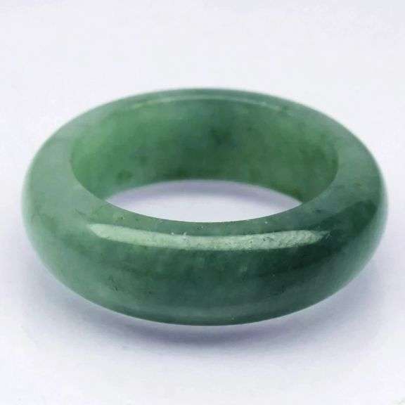 Oh my! 24.81ct semi-translucent Bumese Jade ring!