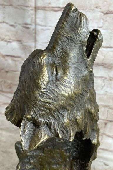 Two Wolves Head Bust Bronze Sculpture