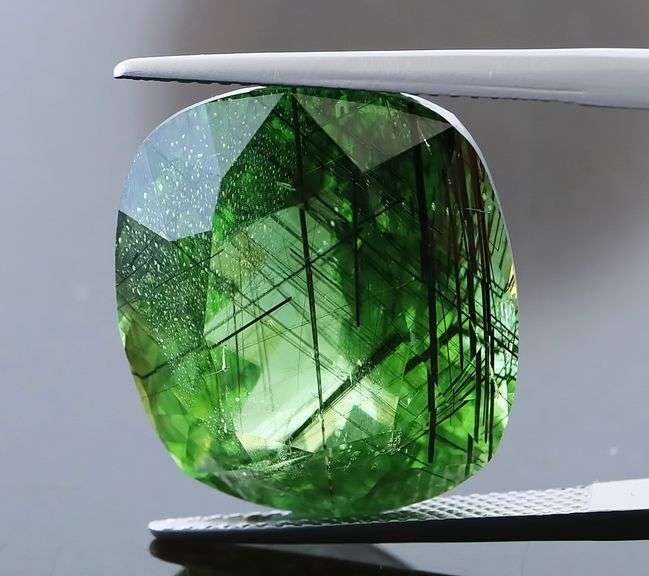 Collectors alert! 31.87ct UNTREATED Rutile Peridot! It's HUGE!!!