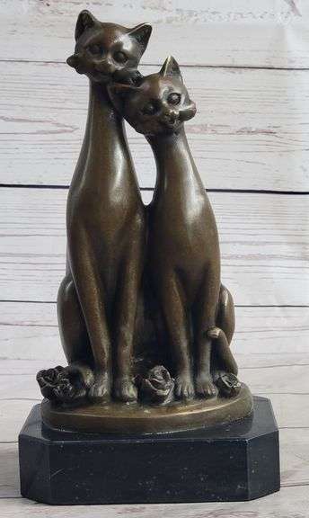 Two Cat Bronze Figurine