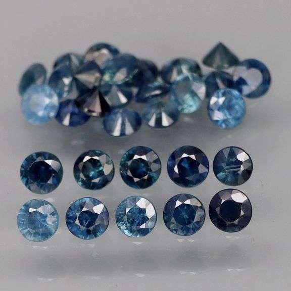 Heated only! 2.85ct ink blue Sapphire set from Madagascar