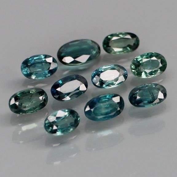 Simply lovely 3.29ct set real Australian Sapphires! Heated only!