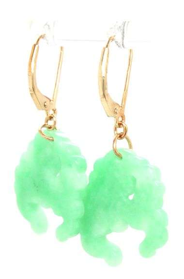 14kt Yellow gold Green Jade dangle earrings