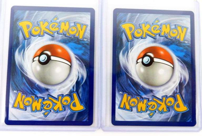 2 Pokémon 2019 Hidden Fates Cards