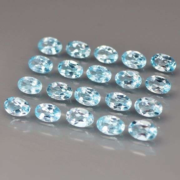 Matched! 20 piece 11.04ct sky blue Topaz set full of glittering flashing!