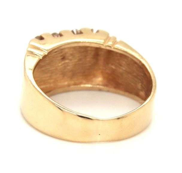 14kt Yellow gold 0.40ctw 4 row diamond gent's ring