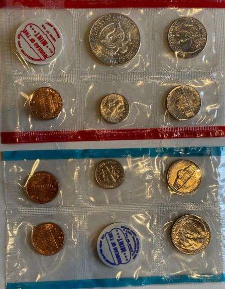 Two Each 1968 1972 &1977 US Mint Sets