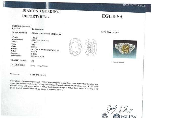 Exquisite Diamond Halo Ring
