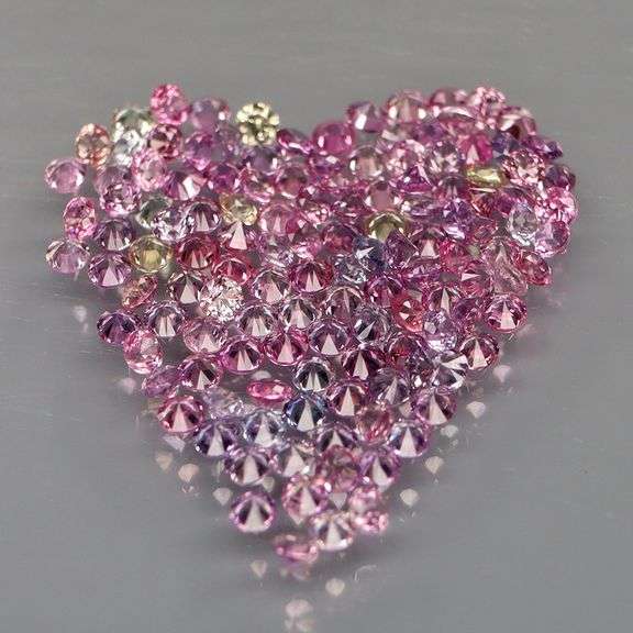 Beautiful 3.02ct mixed berry set of natural Sapphires